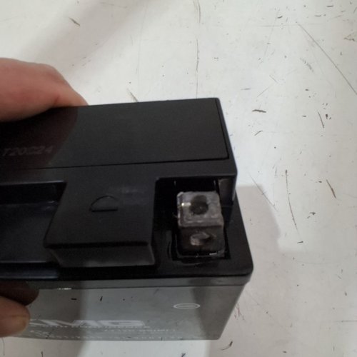 KMG MOTORCYCLE BATTERY - 12V - 10A - BLACK (MODEL: YT12B-BS(MF)) image 3