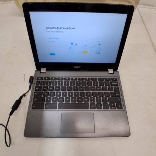 ACER CHROMEBOOK OS - 11.6" SCREEN - 4G RAM / 16G SSD - BLACK - (MODEL: C740-C5U9) image 2