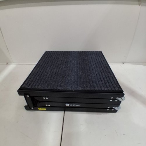 VEEHOO TELESCOPING EXTRA WIDE DOG RAMP - 71" X 20" - BLACK (MODEL: CWPT2607CP) image 2