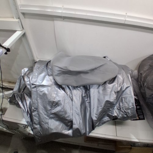 MOTOR TREND AUTO ARMOR ALL-WEATHER UNIVERSAL FIT CAR COVER - 210" - GREY image 4