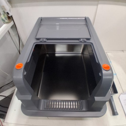 EXTRA LARGE CAT LITTER BOX WITH ENCLOSURE, DOOR AND BUILT-IN ODOR CONTROL PACKET - 23" X 15" - DEEP GREY / STAINLESS STEEL image 4