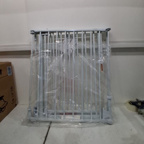 REGALO ADJUSTABLE FLEXI WIDE BABY GATE - 28"-76" - WHITE - (MODEL:1175DS) image 2