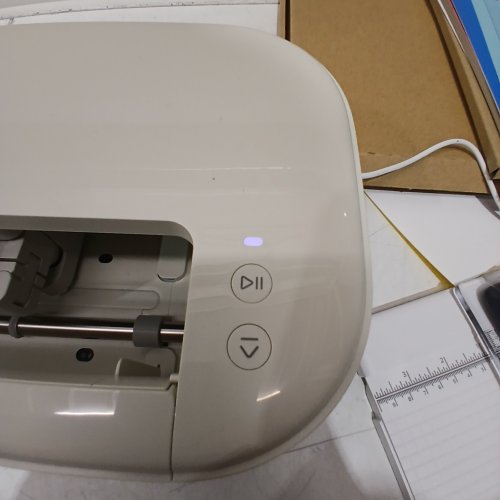 CRICUT EXPLORE 5 CUTTING MACHINE - BEIGE (MODEL: CXPL204C) image 2