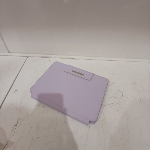 ESR EASY-SET FLOATING CANTILEVER STAND 360 MAGNETIC KEYBOARD CASE - FOR IPAD AIR 11", AIR 10.9", AND PRO 11" - LILAC PURPLE (MODEL: 6B012A) image 4