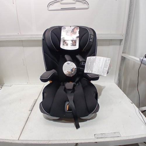 CHICCO MYFIT HARNESS AND BOOSTER CAR SEAT - FOR KIDS 25 TO 65LBS - BLACK (MODEL: 7986313) image 3