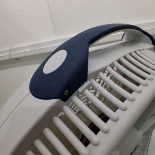 LASKO WIND MACHINE PIVOTING FLOOR FAN - 3 SPEEDS - 20" DIRECTIONAL AIR POWER - WHITE - (MODEL:3300C) image 5