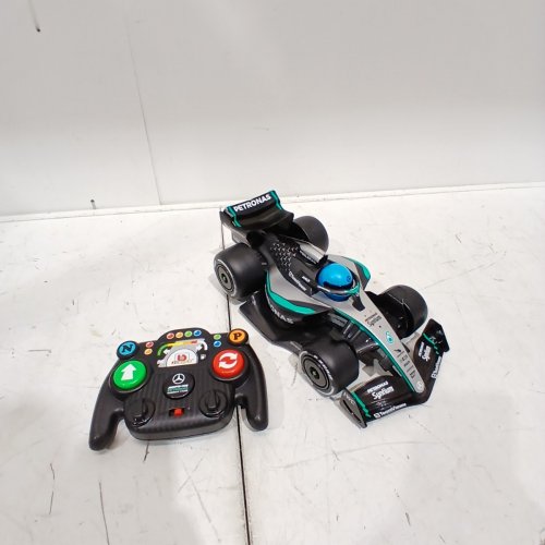 BB JUNIOR MY FIRST FORMULA MERCEDES AMG REMOTE CONTROL CAR - BLUE / BLACK (MODEL: 1929737) image 4