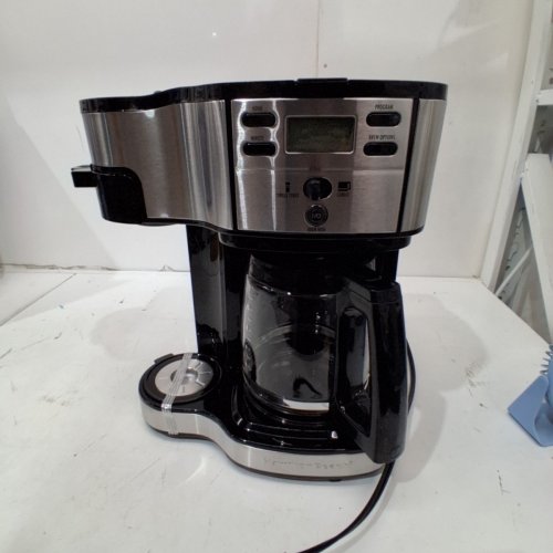 HAMILTON BEACH 2-IN-1 SINGLE SERVE/DRIP COFFEE MAKER - BLACK (MODEL#: 49980A/49980RG) image 3