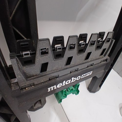 2PK METABO HEAVY DUTY FOLDING SAWHORSES - BLACK - (MODEL: 115772M) image 3