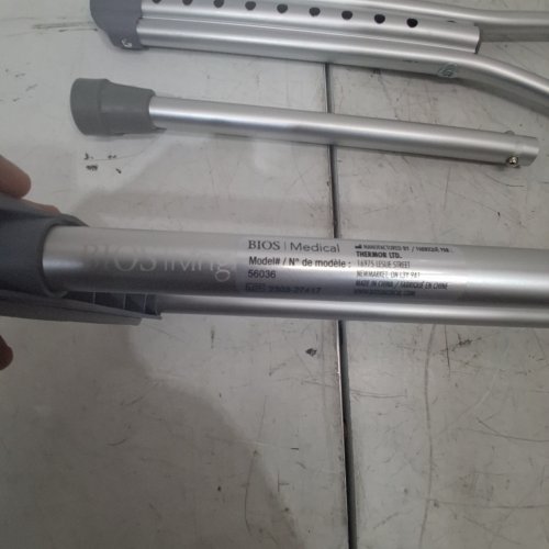 2PK ADULT BIOS ADJUSTABLE CRUTCHES - 5FT- SILVER (MODEL: 56036) image 3
