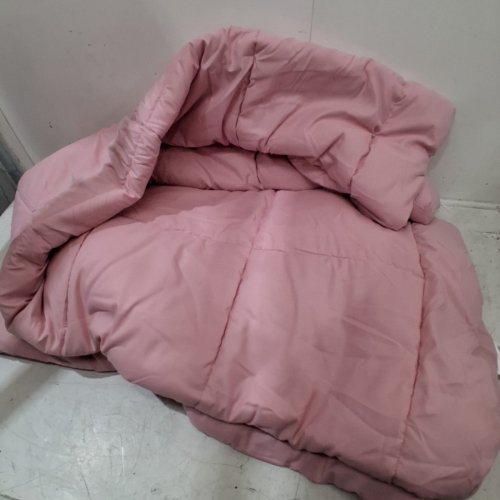 BEDTREAT DOWN ALTERNATIVE COMFORTER WITH CORNER TABS - 82" X 86" - PINK image 3