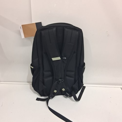 THE NORTH FACE VAULT EVERYDAY LAPTOP BACKPACK - 28L CAPACITY - BLACK image 5