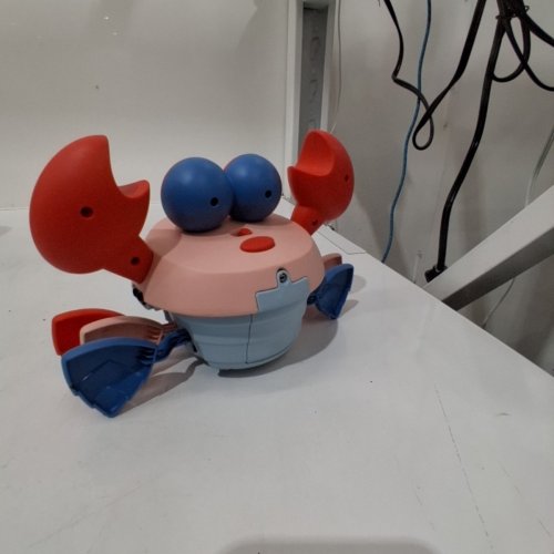 HOPSCOTCH LANE ROLLING CRAB TOY - RED, PINK AND BLUE image 4