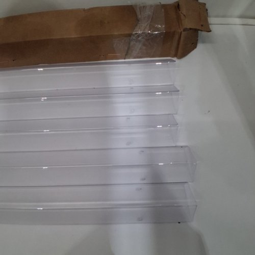 5PK ULINE ACRYLIC CORNER GUARDS - 48" -CLEAR (MODEL: H-11396) image 3