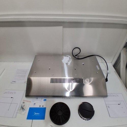 MIDEA UNDER CABINET CONVERTIBLE SLIM RANGE HOOD WITH 3-SPEED EXHAUST - 30" / 120V - STAINLESS STEEL (MODEL: MVU30W4AST) image 3