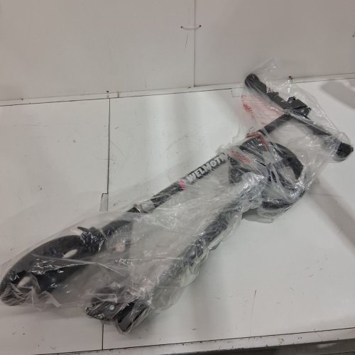 WELMOTIVE KICK SCOOTER WITH ADJUSTABLE HANDLE BARS - 220 LBS MAX - BLACK (MODEL: D009) image 7