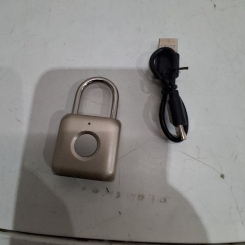 DIOCHE FINGERPRINT KEYLESS PADLOCK - BRASS GOLD/SILVER (MODEL: IPX2) image 4