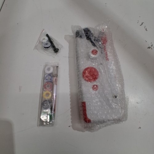 GOLDEN SPIKE HANDY STITCHING PORTABLE HANDHELD SEWING MACHINE - RED/WHITE image 3