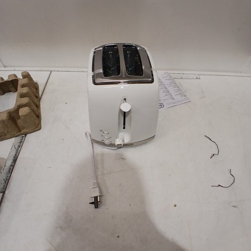 BLACK + DECKER HONEYCOMB COLLECTION 2-SLICE TOASTER EXTRA WIDE - WHITE (MODEL: TR1250WD) image 2
