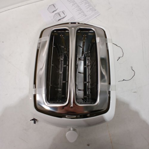 BLACK + DECKER HONEYCOMB COLLECTION 2-SLICE TOASTER EXTRA WIDE - WHITE (MODEL: TR1250WD) image 3