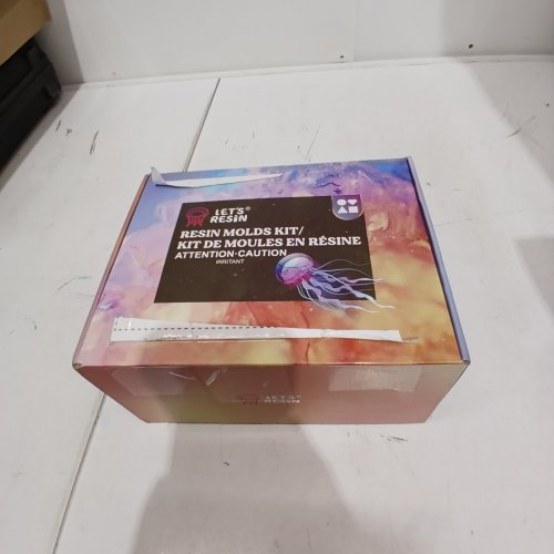 "LET'S RESIN" RESIN COASTER MOLDS KIT image 4