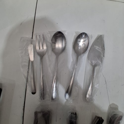 65PC SILVERWARE FLATWARE UTENSIL SET - STAINLESS STEEL image 3