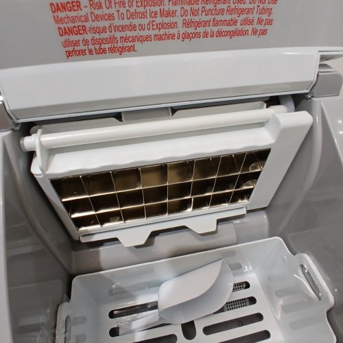 FRIGIDAIRE XL DIGITAL ICE MAKER - MAKES 40LBS/DAY - STAINLESS STEEL (MODEL: EFIC452-SS-CU) image 4