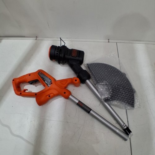 BLACK+DECKER STRING TRIMMER AND EDGER - 4AMP - 13" PATH - ORANGE (MODEL: BEST935) image 3