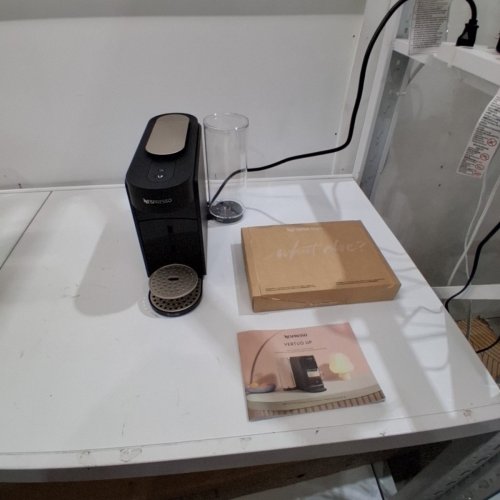 NESPRESSO BREVILLE COFFEE MAKER - BLACK - (MODEL:BNV620BLK) image 4