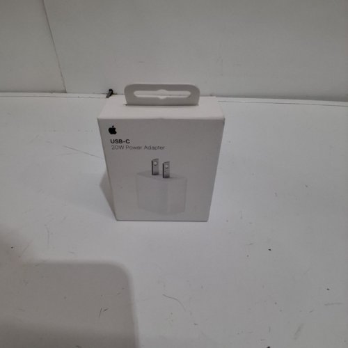 APPLE USB-C POWER ADAPTER - 20W - WHITE (MODEL: A2305) image 2