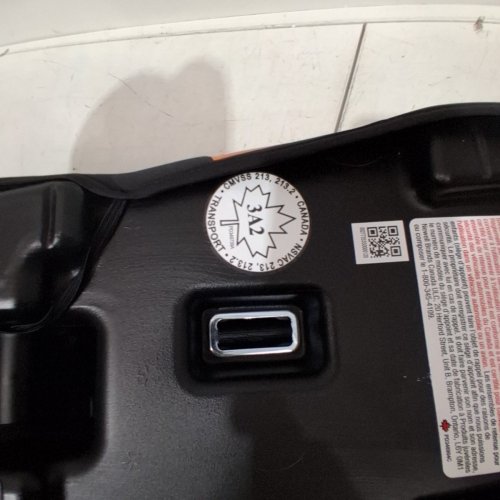 GRACO TRANZITIONS 3-IN-1 HARNESS BOOSTER SEAT - 22-100LBS - PROOF BLACK (MODEL: 2035724) image 4