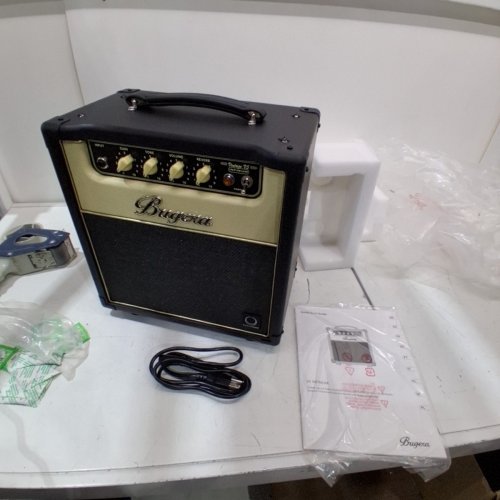 BUGERA V5 INFINIUM TUBE GUITAR AMPLIFIER COMBO - 5W MAX - BLACK/CREAM image 4