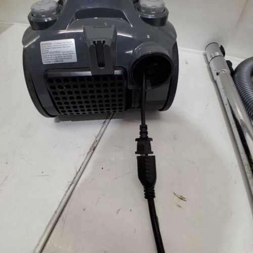 EUREKA WHIRLWIND CORDED BAGLESS CANISTER LIGHTWEIGHT VACUUM - BLUE (MODEL: NEN110C) image 2