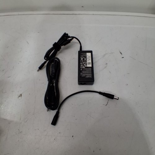 COREYKIN LAPTOP CHARGER COMPATIBLE WITH DELL INSPIRON - 65W - BLACK (MODEL:LA65NS2-01) image 2