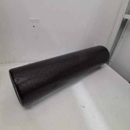 AMAZON BASICS HIGH-DENSITY ROUND FOAM ROLLER FOR YOGA & EXERCISE - 24" - BLACK (MODEL: EPPBK-24-1) image 2