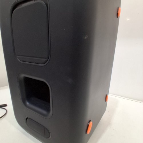 SKULLCANDY STOMP XL WIRELESS BLUETOOTH PARTY SPEAKER - INTEGRATED CARRY HANDLE​, IPX5 WATER RESISTANCE, 12-HOUR BATTERY LIFE - BLACK ORANGE (MODEL:2SKSK1851/4449801) image 7
