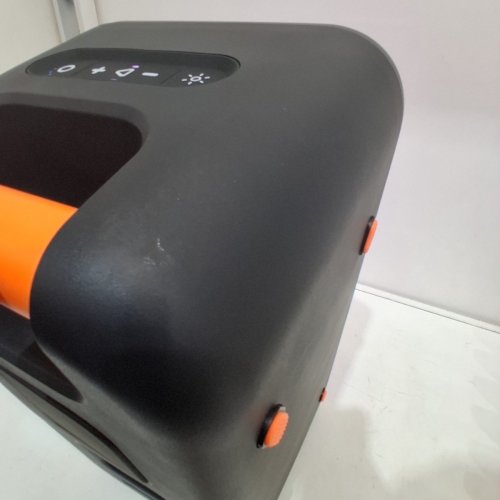SKULLCANDY STOMP XL WIRELESS BLUETOOTH PARTY SPEAKER - INTEGRATED CARRY HANDLE​, IPX5 WATER RESISTANCE, 12-HOUR BATTERY LIFE - BLACK ORANGE (MODEL:2SKSK1851/4449801) image 6