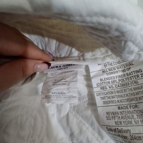 3PC LAURA ASHLEY QUILTED BLANKET AND PILLOWCASE SET - KING - WHITE image 4