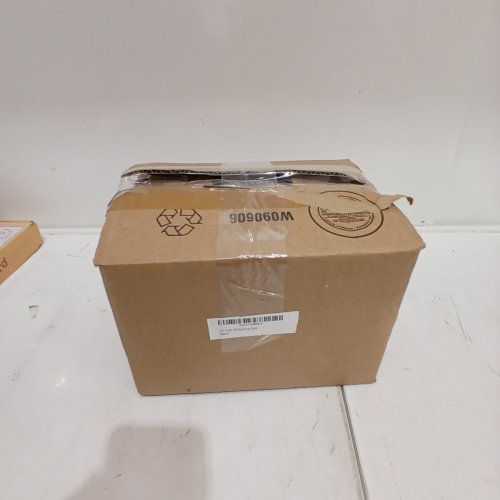 CAR DETAILING KIT WITH FOAMING WASH, FINISHING SOLUTIONS AND MICROFIBERS image 5