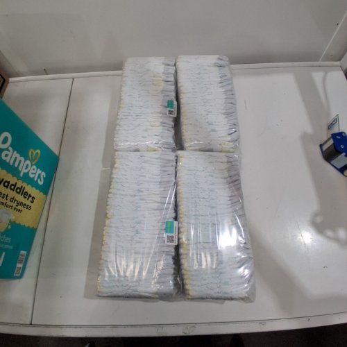 136PK PAMPERS SWADDLERS DIAPERS - NEWBORN SIZE image 3