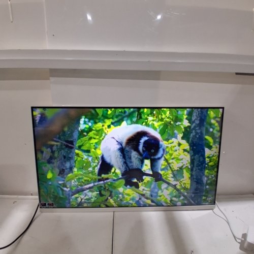 SAMSUNG M8 SERIES 32" SMART MONITOR WITH SMART TV APPS, SLIMFIT CAMERA, AND SAMSUNG VISION AI - 4K UHD AI UPSCALING - WHITE (MODEL: S32FM801UN) image 8