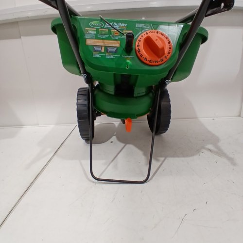SCOTTS TURF BUILDER EDGEGUARD MINI BROADCAST SPREADER - GREEN image 3