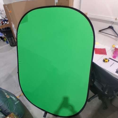 NEEWER CHROMAKEY REVERSIBLE FOLDABLE BACKDROP - 4.75FT X 6.5FT - GREEN/BLUE image 3
