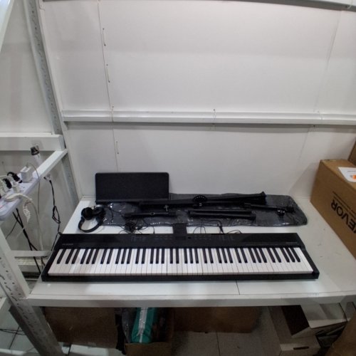 ALESIS RECITALS PLAY DIGITAL KEYBOARD PIANO WIRED/WIRELESS WITH 480 SOUNDS & STAND - BLACK/WHITE (MODEL: RECITALPLAY) image 3