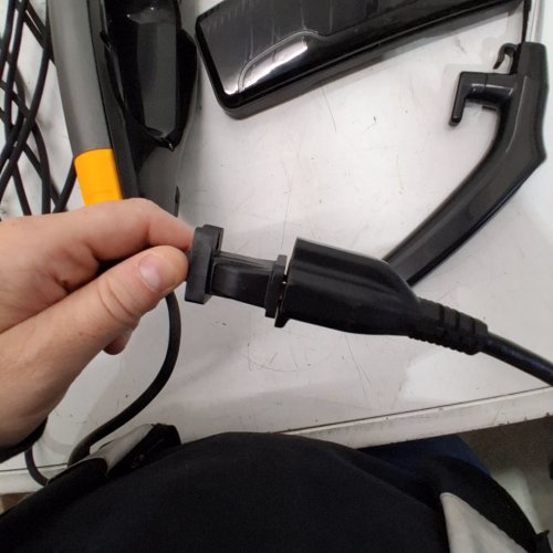 EUREKA HOME 3-IN-1 LIGHTWEIGHT MULTI SURFACE STICK VACUUM CLEANER/HANDHELD VAC - BLAZE BLACK (MODEL: NES212C) image 2