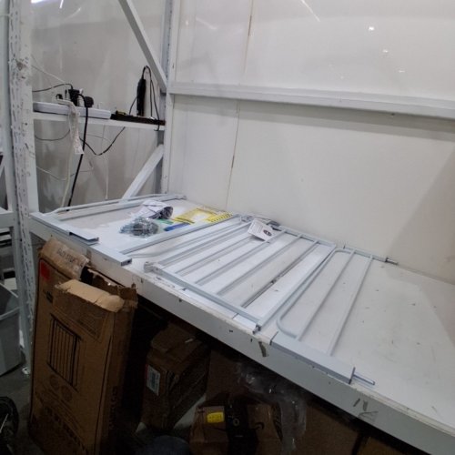 REGALO EASY-STEP METAL WALK-THROUGH SAFETY GATE - 30" X 29'' - 38.5'' - WHITE (MODEL: 1160DS) image 2