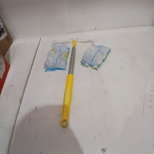 SWIFFER DUSTER 2-SIDED KIT WITH SUPER EXTENDABLE HANDLE - 6FT - YELLOW image 2