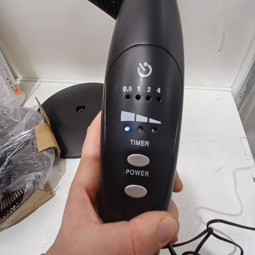 BLACK+DECKER STAND FAN WITH REMOTE- 3 SPEED - 16" - BLACK (MODEL: BFSR16B) image 2