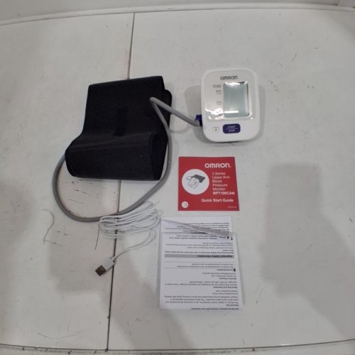 OMRON 3 SERIES BLOOD PRESSURE MONITOR - WHITE - (MODEL: BP7100CAN) image 2