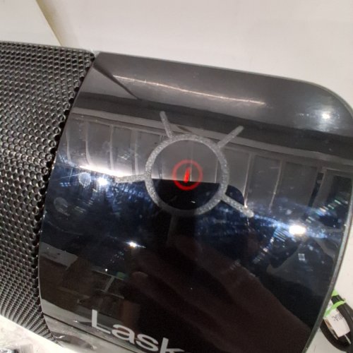 LASKO LOW PROFILE CERAMIC BASEBOARD HEATER - 1500W - BLACK (MODEL:3824662) image 2